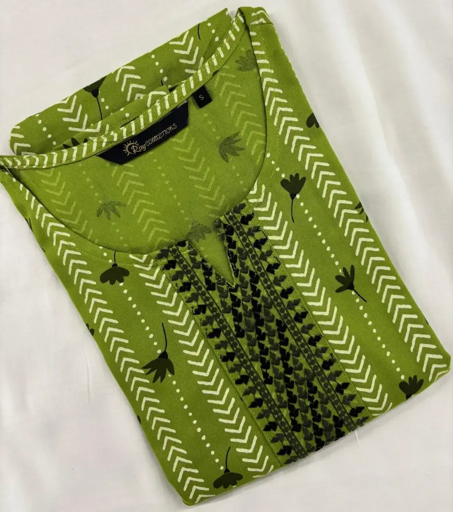 1500 Combo Kurtis Parrot Green and Black, White Embroidery (S-38)