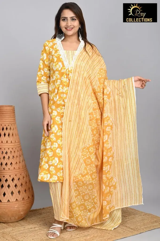 Effortless Style Everyday Elegance Orange, White flowers