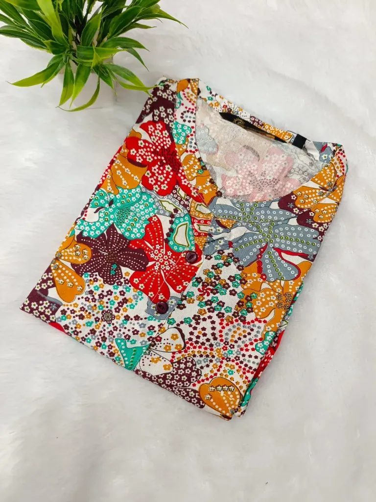 Office wear / College wear kurtis Multicolour