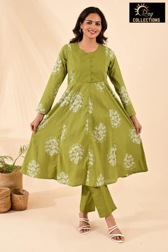 Cotton sets with Fullarm Sleeves Light Green, White Designs (S-38)